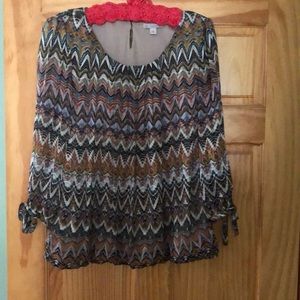 Women’s Blouse. Blouson style. 3/4 tie sleeves EUC